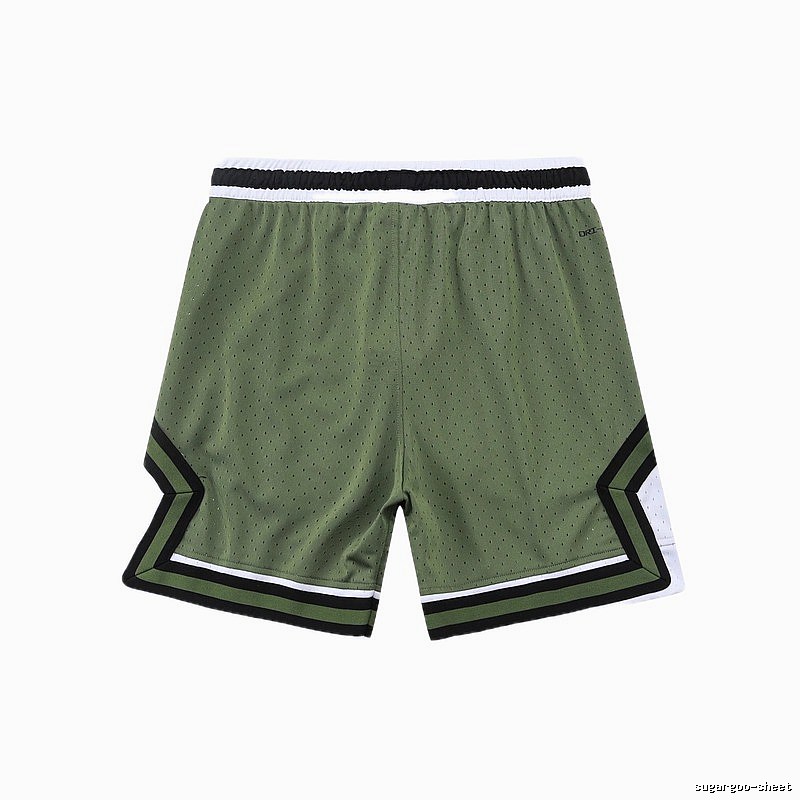 AJ sporty green shorts