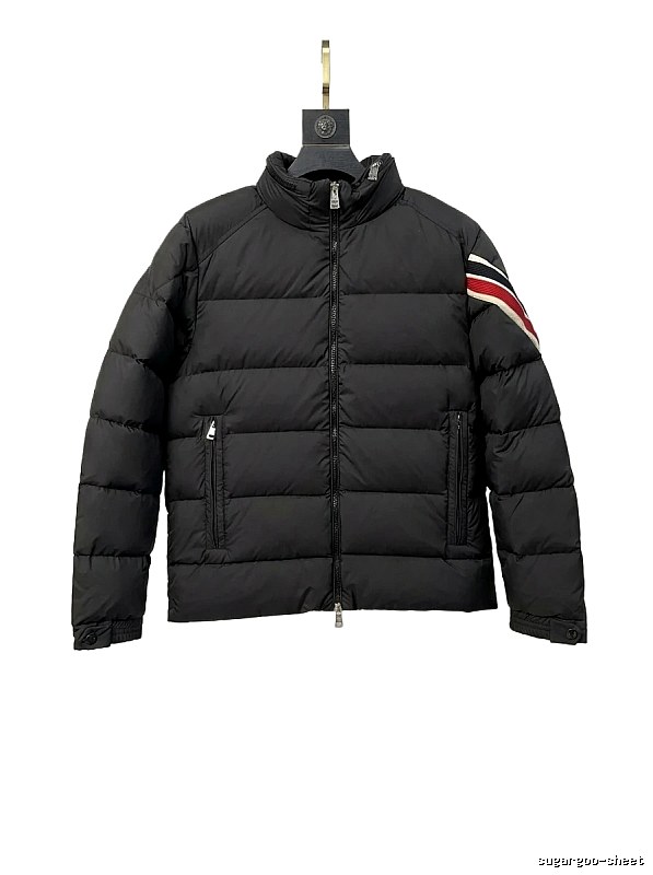 Moncler Fashion Black Down Jacket